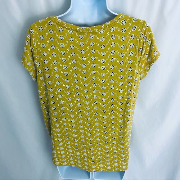 Fever Floral Eyelet Top Size Medium - Picture 6 of 9